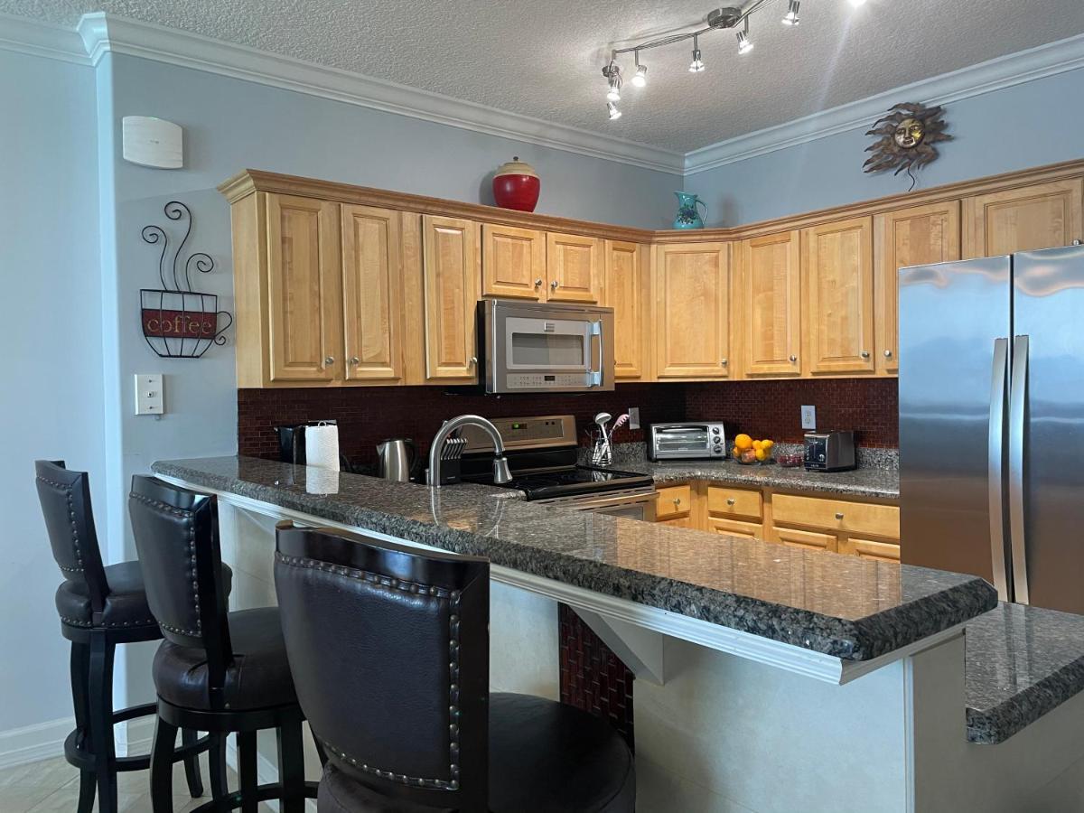 Tropic Winds 1701 Premium Corner Unit With 2 Parkings! Free Beach Chairs Service! Панама Сити Бийч Екстериор снимка